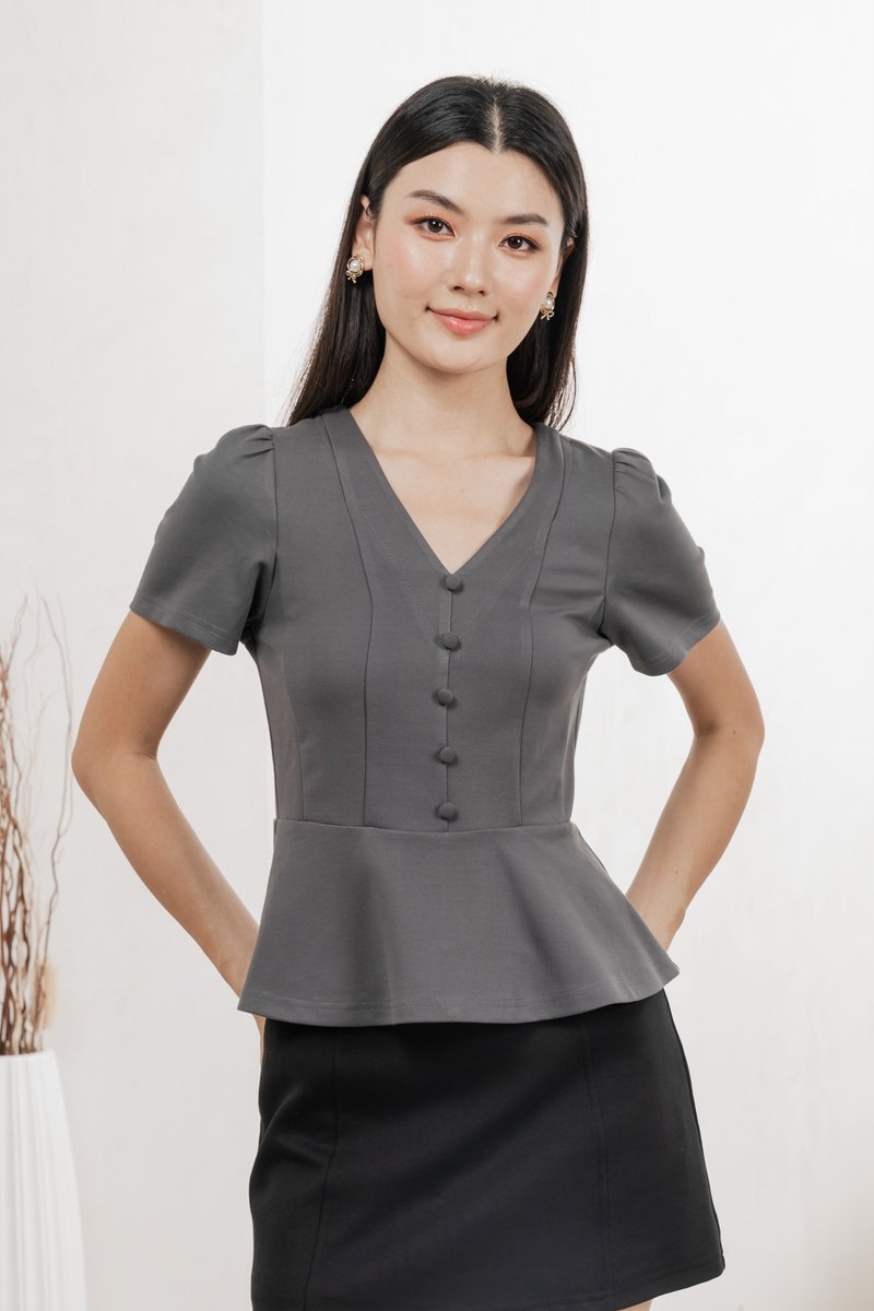 Lucien Buttons Cotton Top In Gunmetal