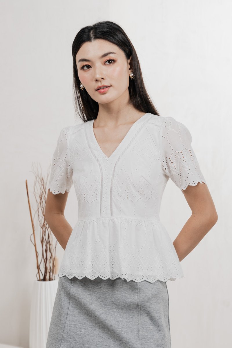 Lindsay Eyelet Top In White
