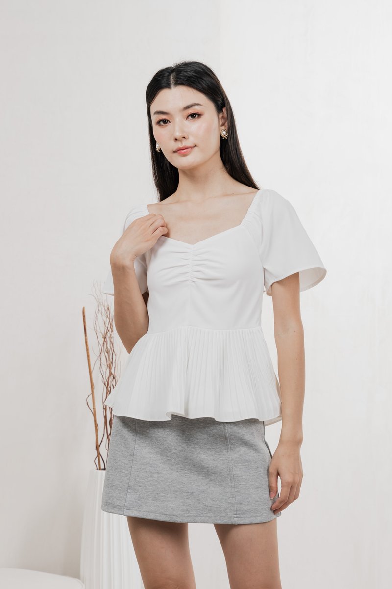 Poise Sweetheart Pleated Top In White