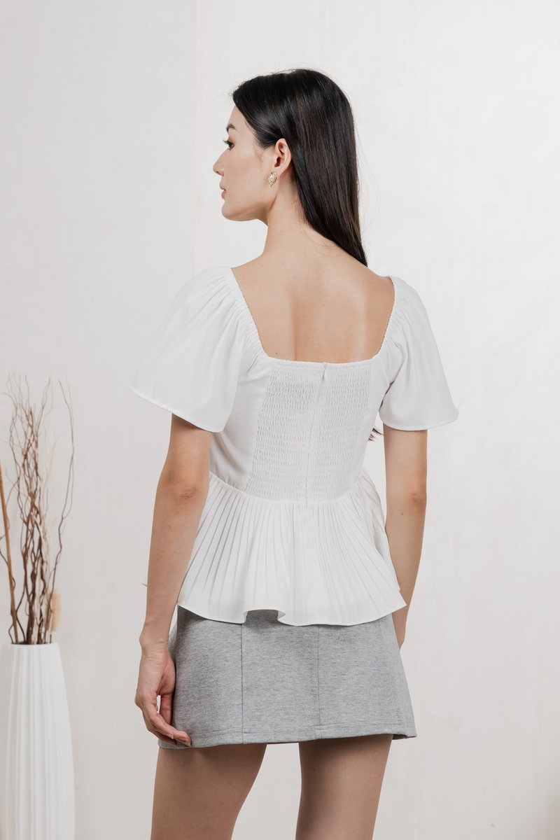 Poise Sweetheart Pleated Top In White