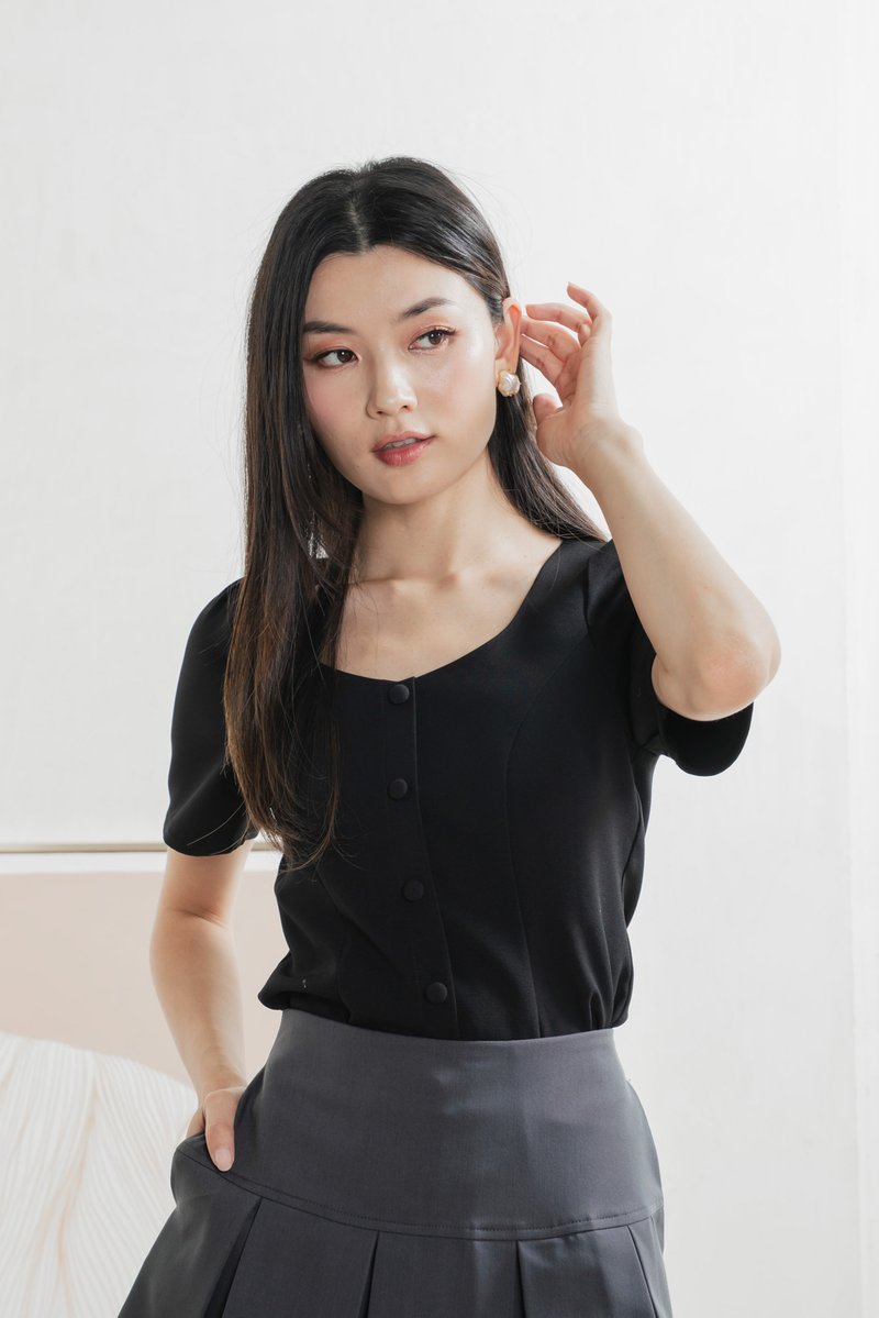 Barbara Buttons Panelled Top In Black