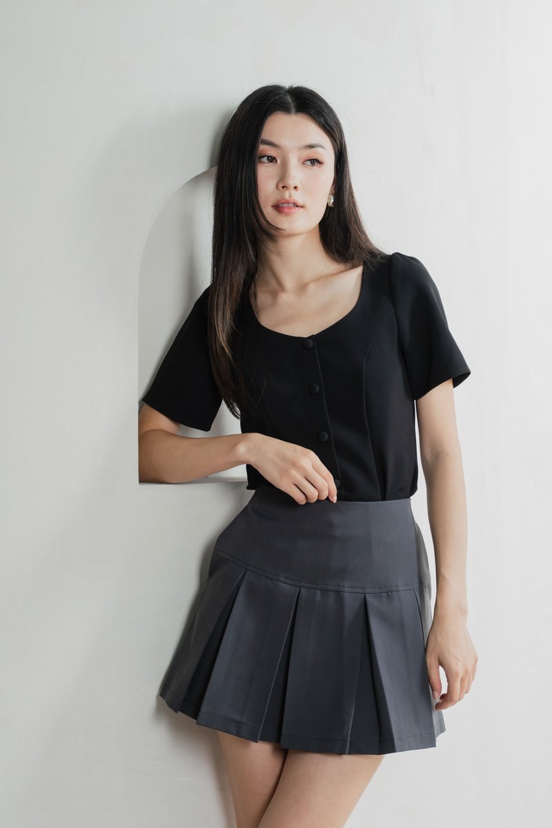 Barbara Buttons Panelled Top In Black