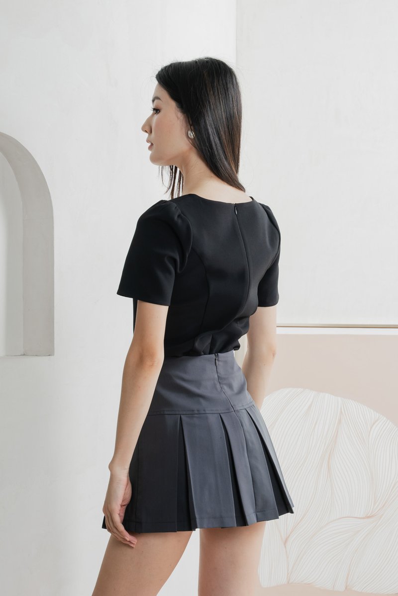 Barbara Buttons Panelled Top In Black