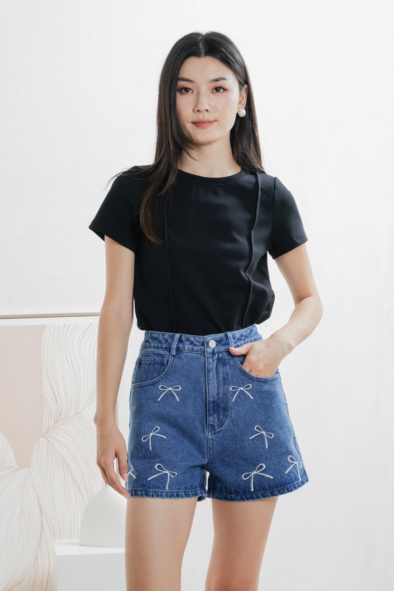 Ayumi Ribbon Denim Short In Dark Wash (XS)