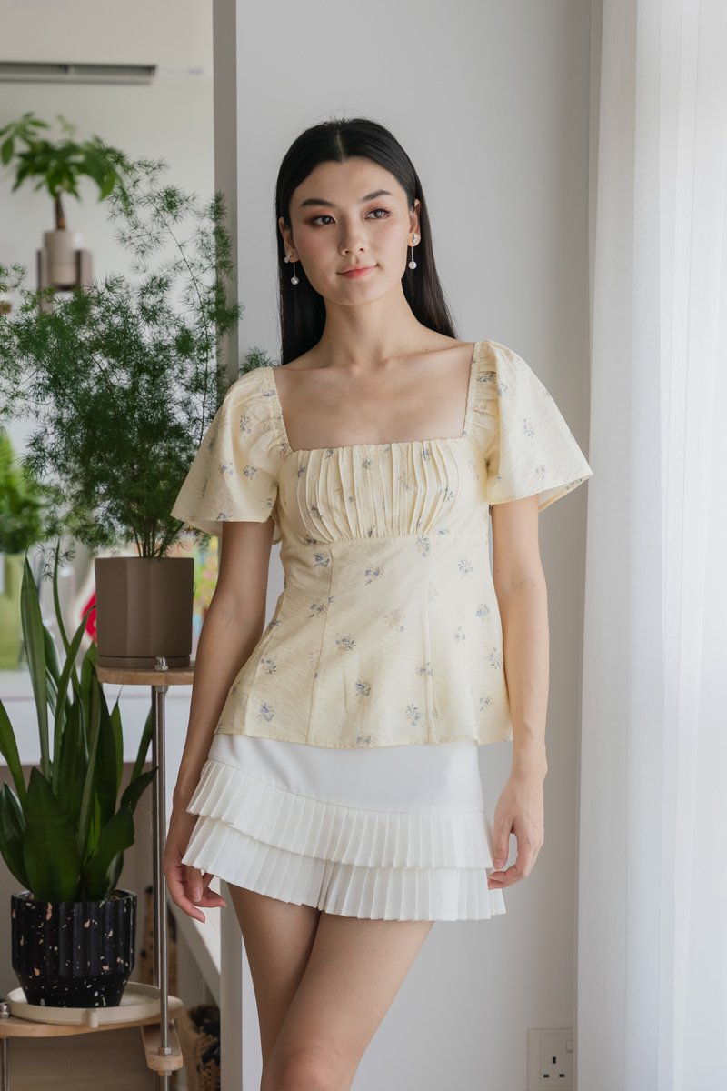 Citrine Floral Prints Ruched Top