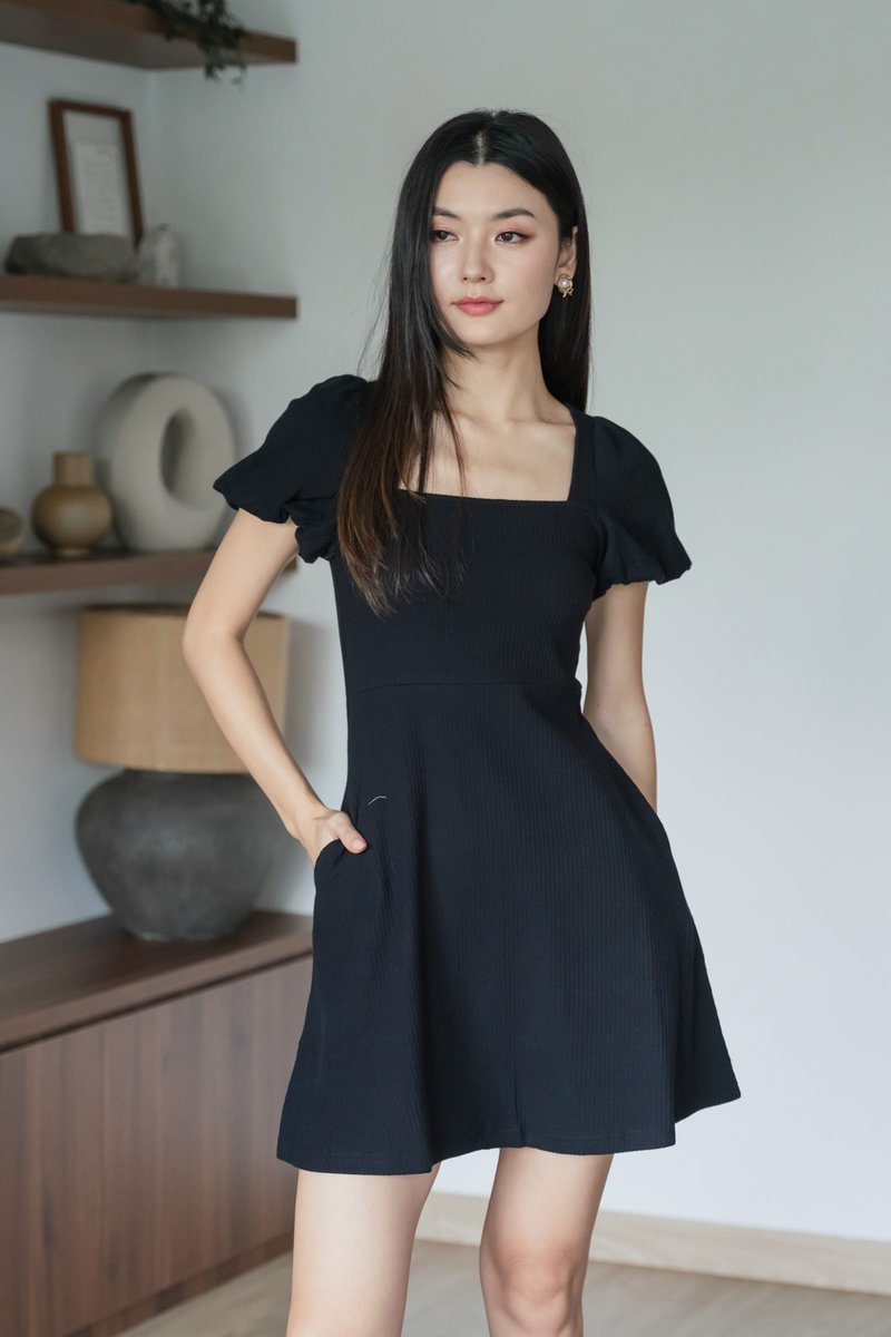 Hayden Ribbed Cotton Dress In Black