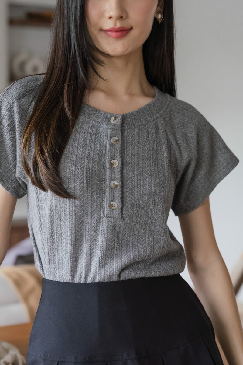 Boyce Buttons Knit Top In Grey