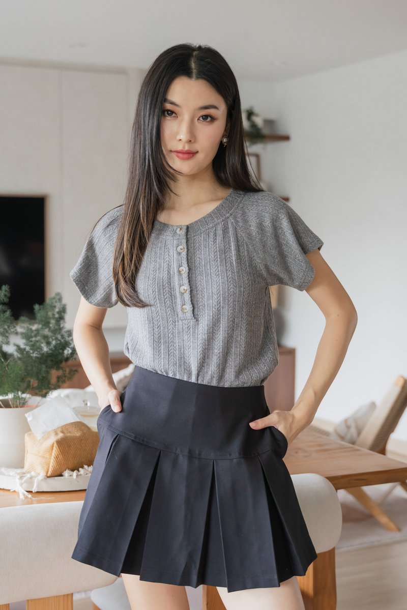 Boyce Buttons Knit Top In Grey