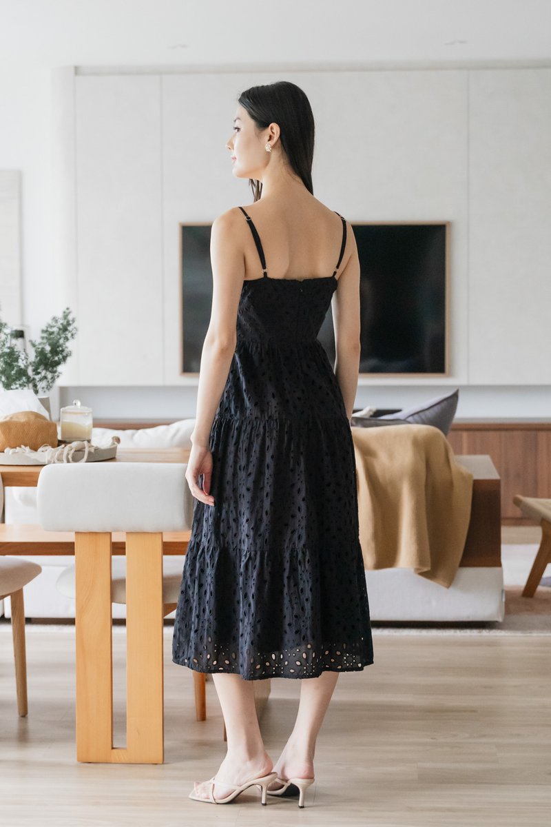Carlin Eyelet Camisole Midi Dress In Black (XS)