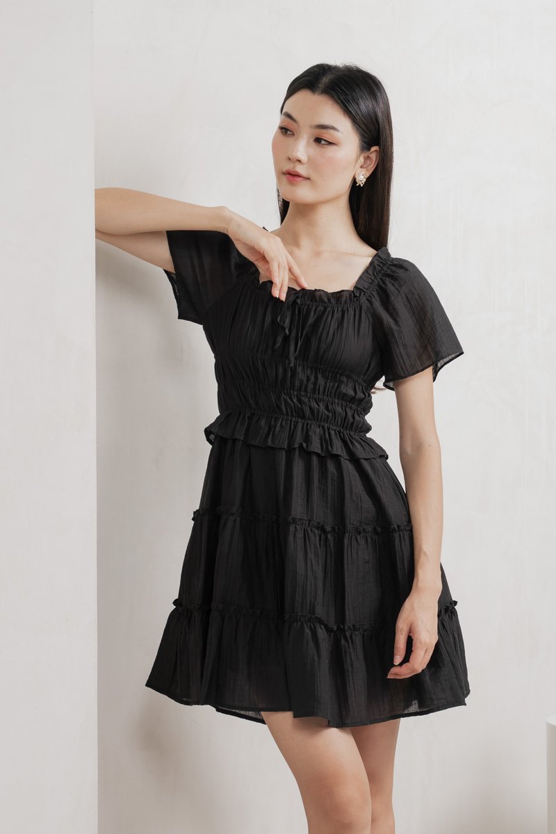 Ripple Textured Ruffles Tiered Dress In Black