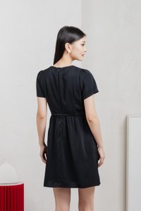 Flawless Buttons Dress In Black