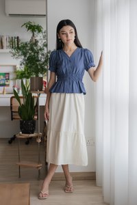 Pearl Elastic Waist Midi Skirt