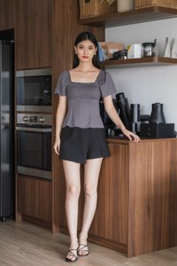 Hadley Cotton Smocked Top In Gunmetal