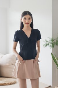 Miko Ribbon Empire Top In Black