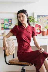Majesty Cotton Qipao Midi Dress In Wine