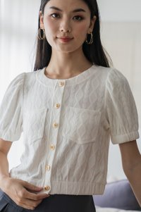 Vaeda Buttons Pocket Knit Top In White