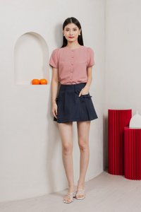 Flawless Buttons Top In Pink