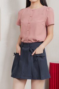 Quaint Coquette Pleated Skort In Navy