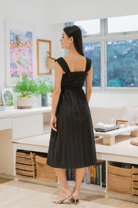 Sophie Swissdot Smocked Waist Midi Dress In Black