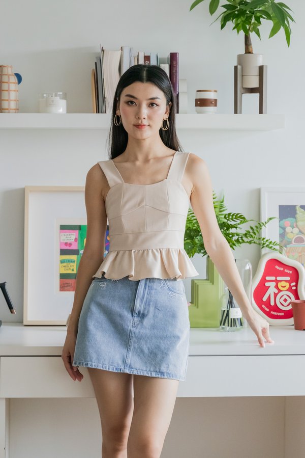 Clarine Panelled Top In Sand