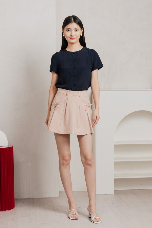 Flawless Buttons Top In Navy