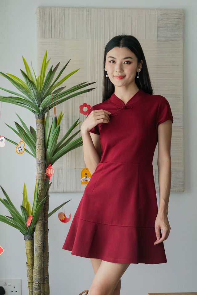 Marvel Cheongsam Dress In Wine