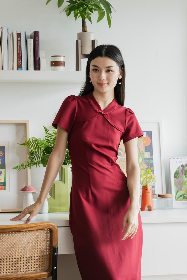 Majesty Cotton Qipao Midi Dress In Wine