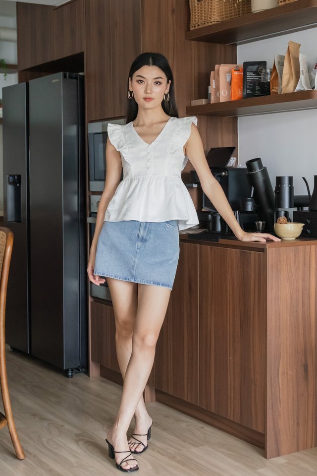 Ruby Embossed Ruffle Sleeves Top In White