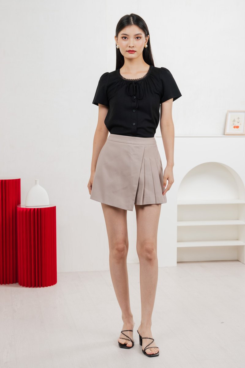 Grand Side Pleat Skort In Dusty Pink