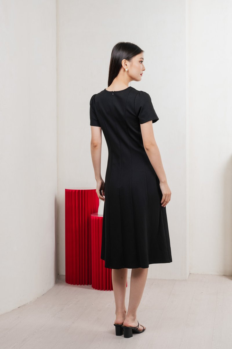 Lucien Buttons Midi Dress In Black