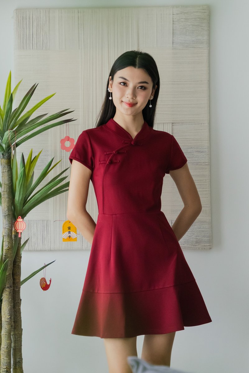 Marvel Cheongsam Dress In Wine