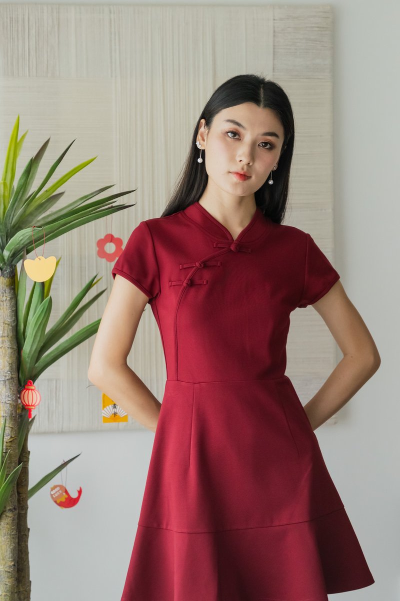 Marvel Cheongsam Dress In Wine
