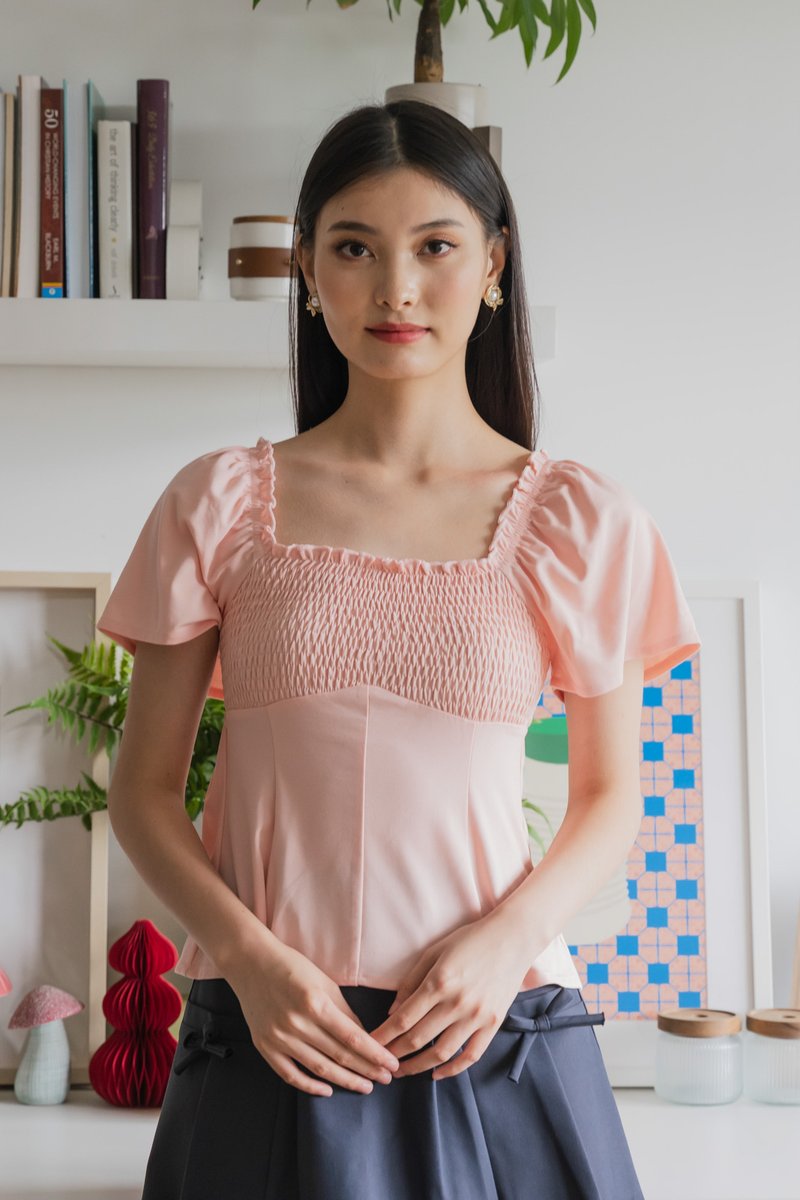 Hadley Cotton Smocked Top In Pink