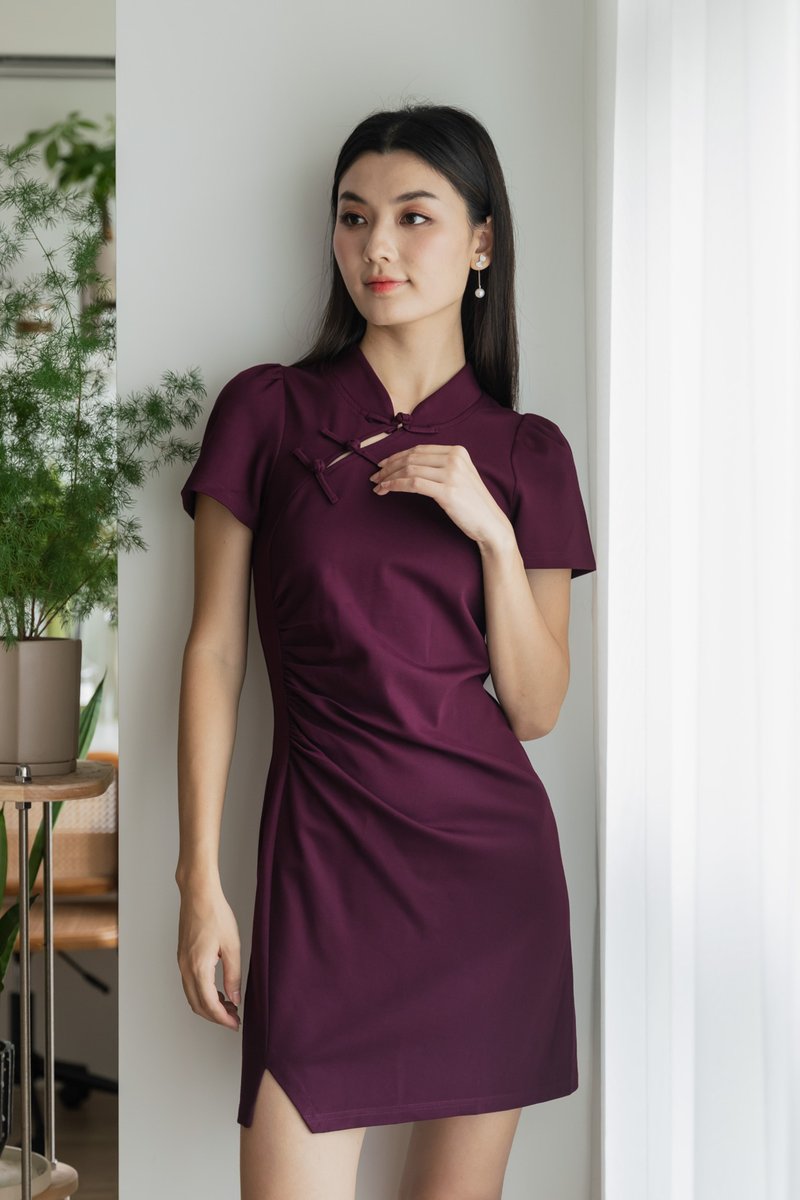Festiva Side Ruched Cheongsam Dress In Plum
