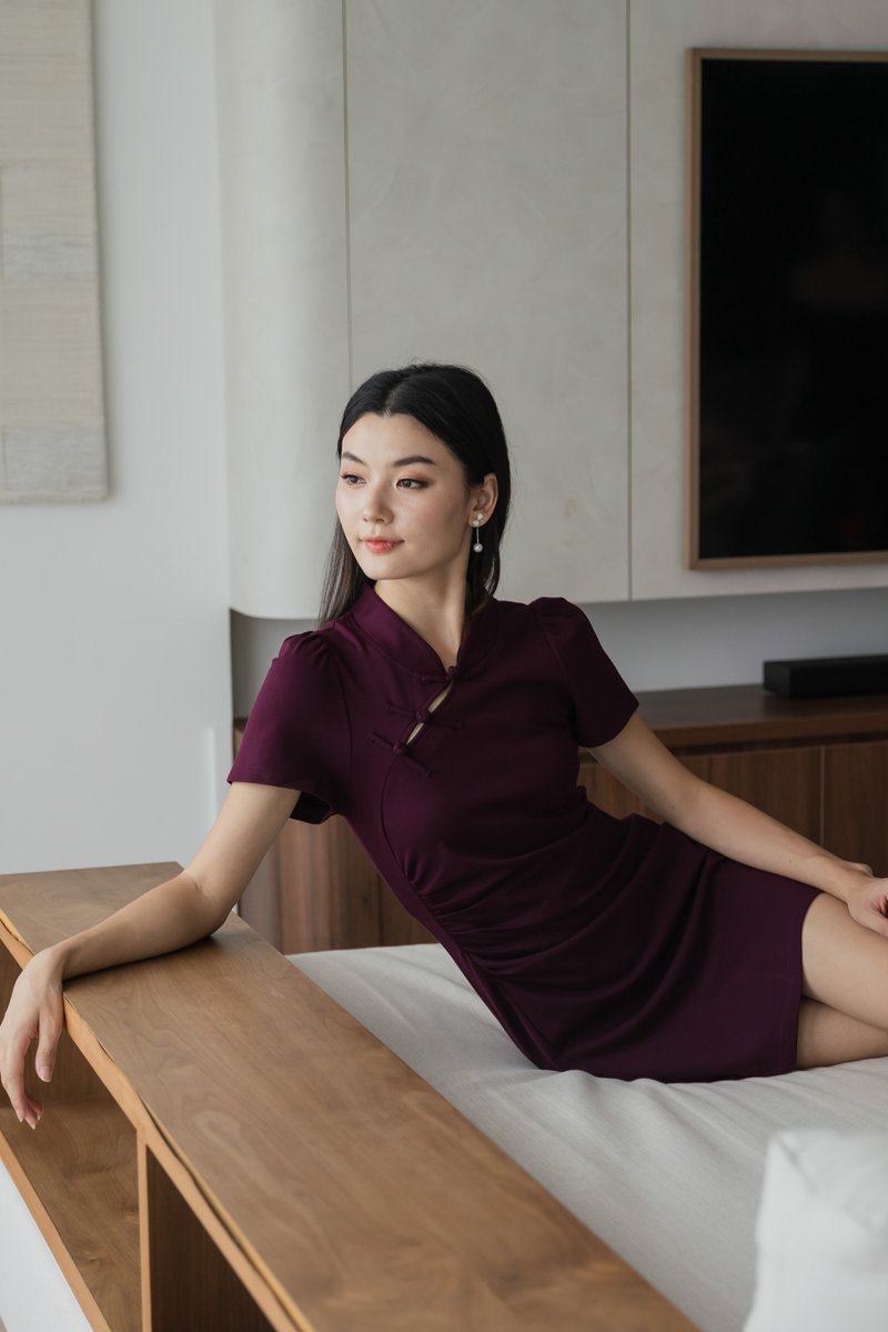 Festiva Side Ruched Cheongsam Dress In Plum