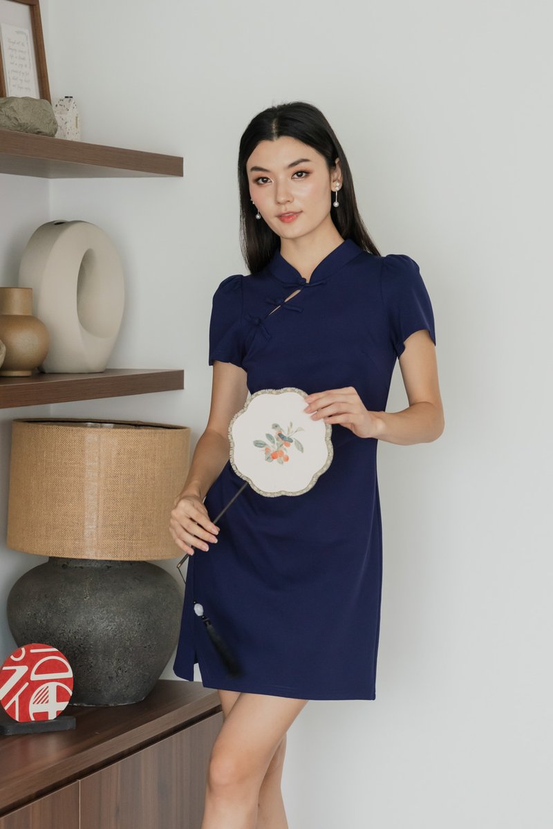 Festiva Side Ruched Cheongsam Dress In Navy