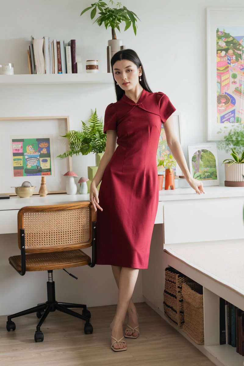 Majesty Cotton Qipao Midi Dress In Wine