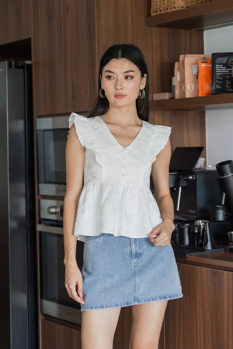 Ruby Embossed Ruffle Sleeves Top In White