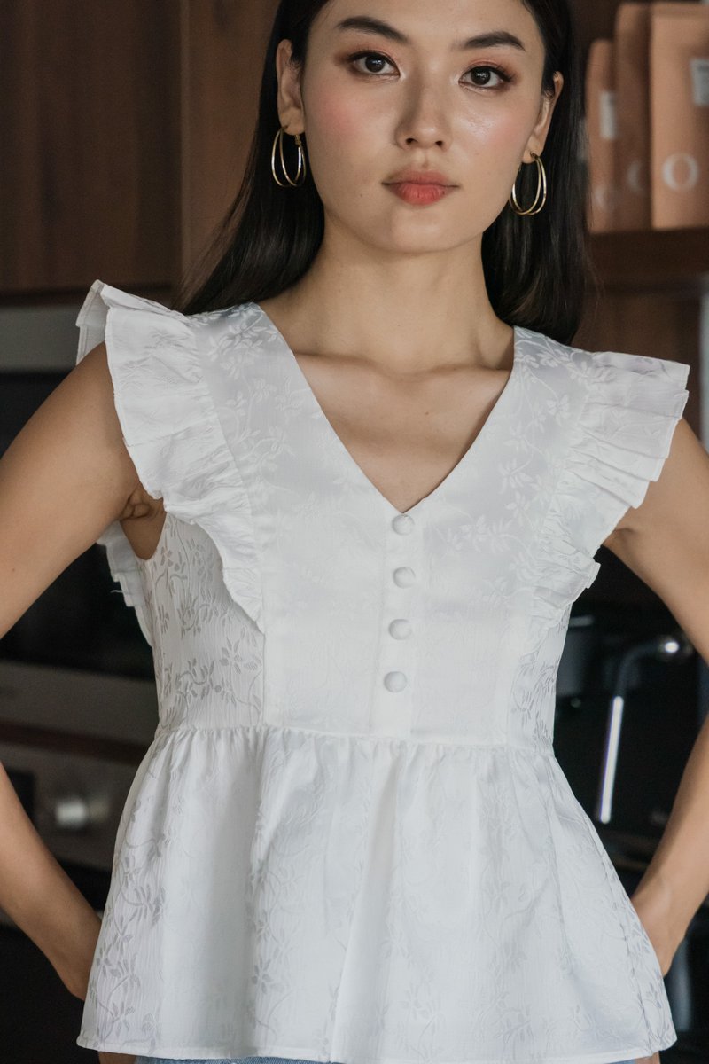 Ruby Embossed Ruffle Sleeves Top In White