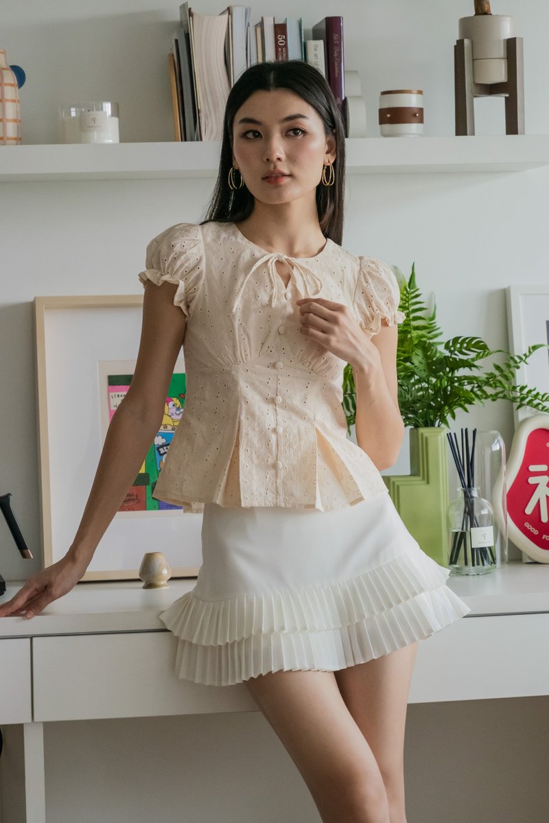 Dandelion Eyelet Ribbon Top In Cream