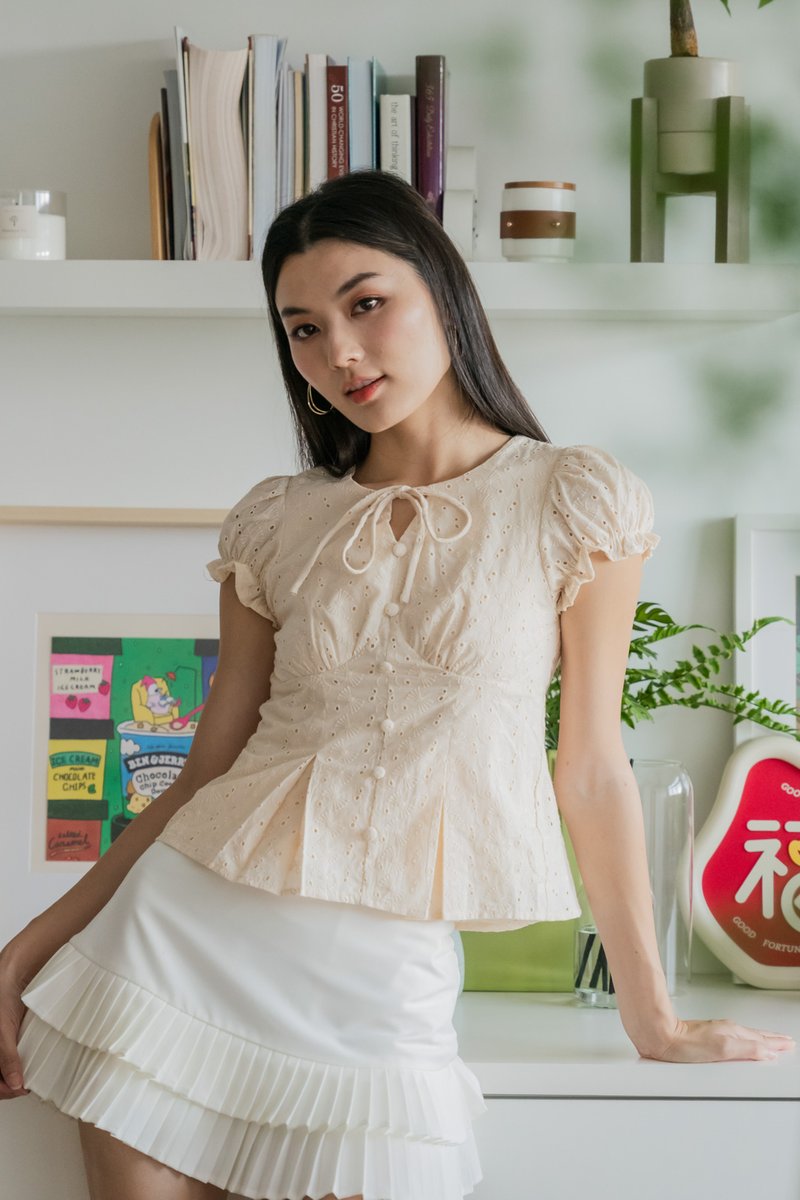 Dandelion Eyelet Ribbon Top In Cream