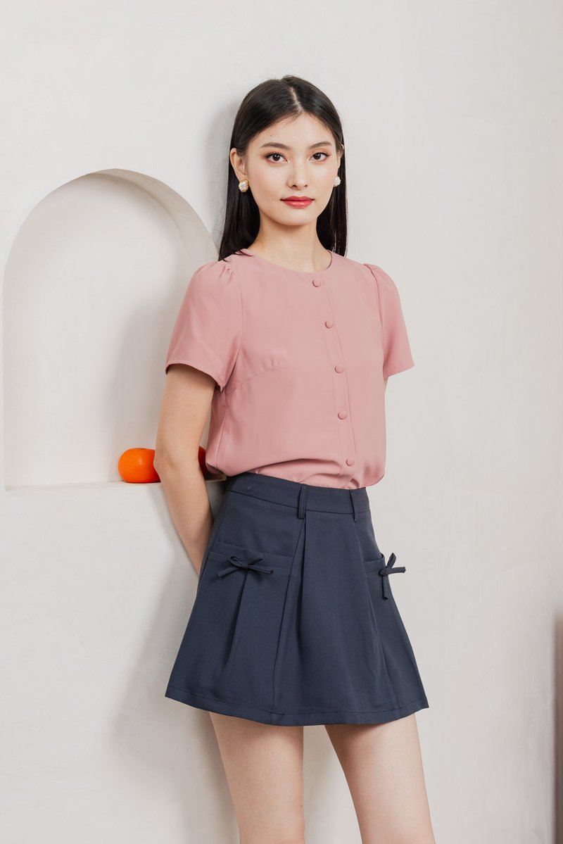 Flawless Buttons Top In Pink