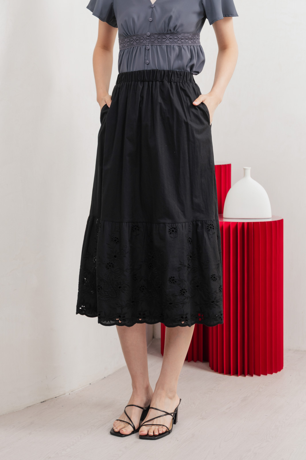 Marilyn Eyelet Midi Skirt In Black
