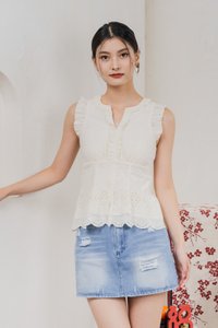 Marykae Eyelet Ruffles Top In Cream