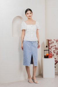 Simplicite Eyelet Ribbonette Top In White