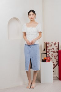 Simplicite Eyelet Ribbonette Top In White
