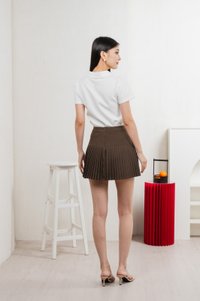 Yue Pearl Cheongsam Polo Top In White