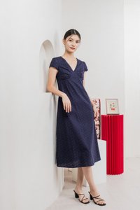 Meraline Embroidery Lace Midi Dress In Navy