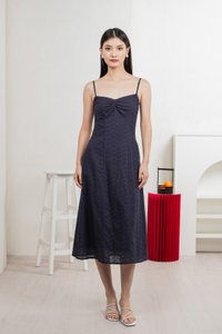 En Embroidery Camisole Midi Dress In Navy
