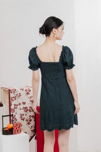 Sage Embroidered Tie Ribbon Dress In Emerald